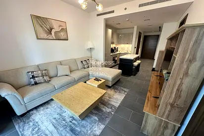 1 BR plus Study Room| Negotiable | Available now