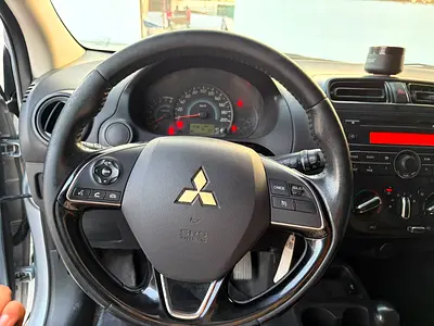 Mitsubishi Mirage GLX, миниатюра 13