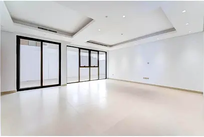 European luxury 1-BHK |Sep Huge Kitchen| Big Windows |Well Finishing |1- Washroom|