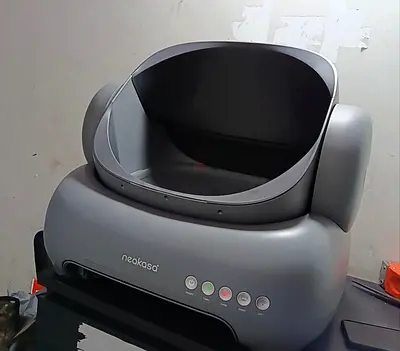 Neakasa Automatic Self-Cleaning Cat Litter Box – Gray