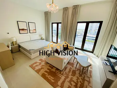 Modern Studio | Partial Sea and Community View