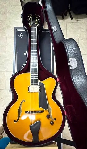 Eastman T146SM Thinline Electric Guitar