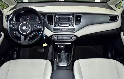 2017 KIA CARENS 缩略图 11