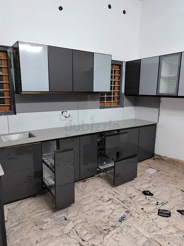 Used Modern Grey Kitchen Cabinet Set with Pull-Out Drawers