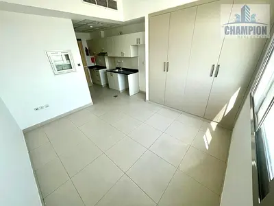LOW PRICE STUDIO : RENT 34K : GYM : POOL : PARKING 1