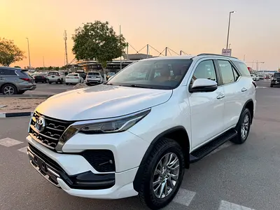 Toyota Fortuner VXR No Accident Full Service History Model 2025 GCC Full Options