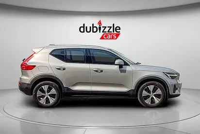 2023 Volvo XC40 — фото 4