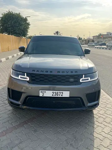 Land Rover Range Rover Sport HSE 2018 | GCC Specs | Pristine Condition