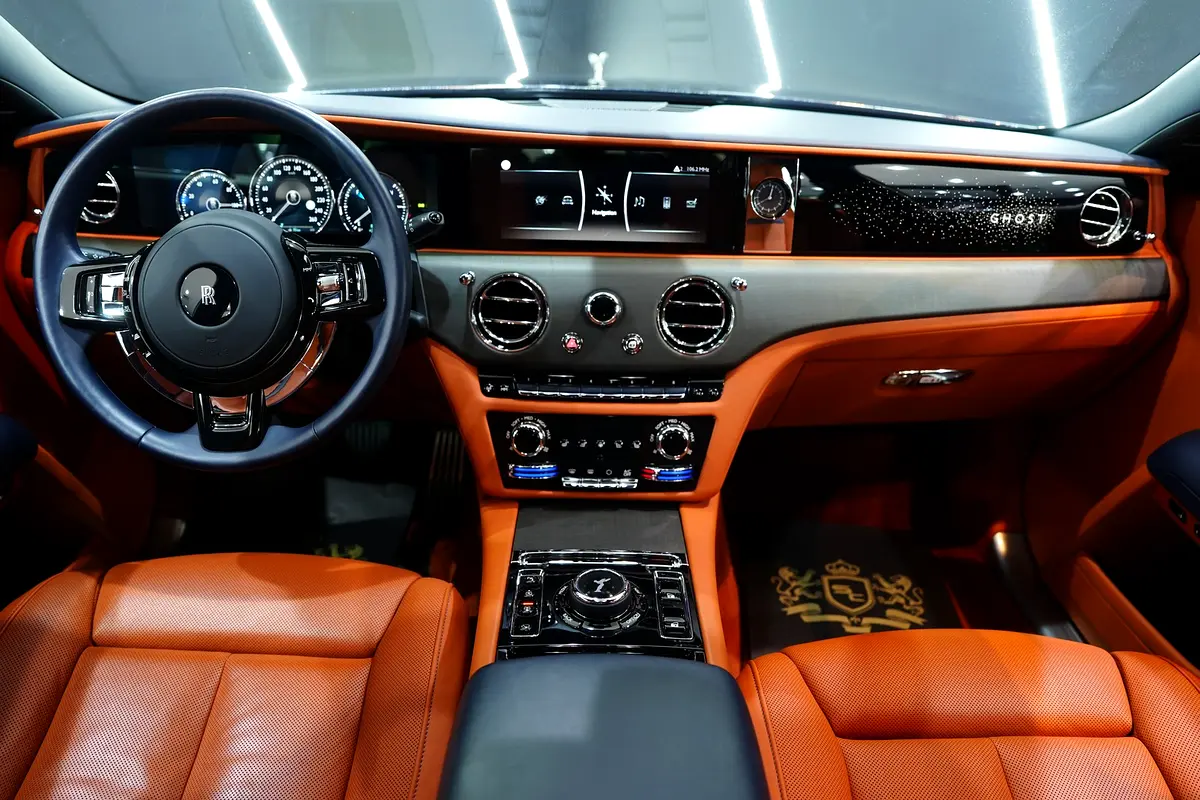 Rolls-Royce Ghost 2024