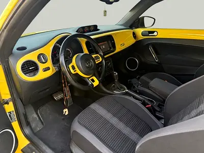 صورة 4 لـ 2015 Volkswagen BEETLE