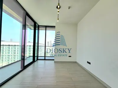 Modern Apartment|Kitchen Appliances|Available Now