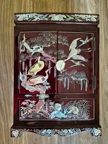 Chinese Lacquer Jewellery Cabinet with Mother-of-Pearl Inlay