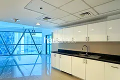 Unfurnished | Spacious Layout | Great Location