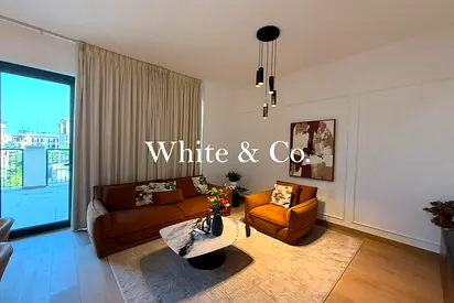 Fully Furnished | Large Terrace | VOT