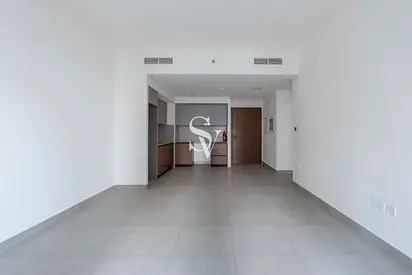 Prime 1BR | High Floor | Stunning Community View