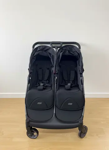 Mamas  Papas Armadillo Twin Double Stroller - Black