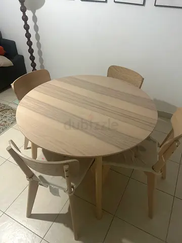 Modern Light Wood Round Dining Set with 4 Chairs