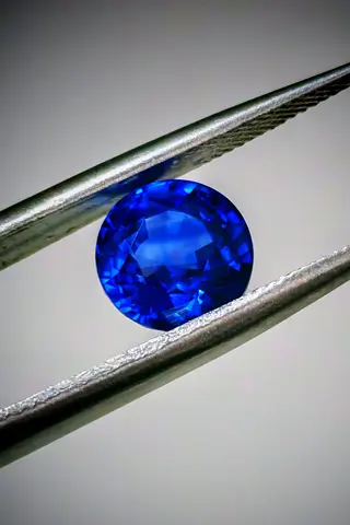Royal Blue Sapphire (Sri Lanka)