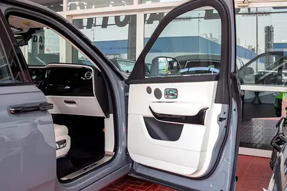 صورة مصغرة 16 لـ 2025 ROLLS-ROYCE CULLINAN