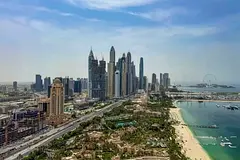 01 Series | Marina and Dubai Eye View | High Floor