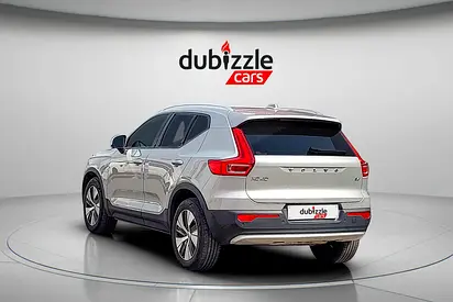 2023 Volvo XC40 — фото 8