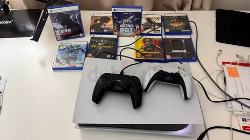 PlayStation 5 Disc Edition + extra 1TB SSD + 2 Controllers + 9 Games – Complete Premium Bundle