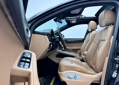 صورة مصغرة 11 لـ 2020 Porsche MACAN