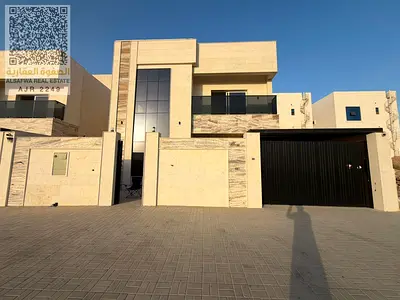 New villa, prime location, super deluxe finishing, special price