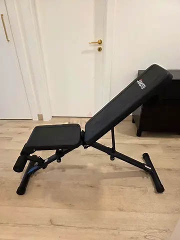 Adjustable weights/workout bench - flat/incline/decline - home workout
