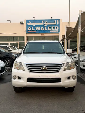 Pristine 2009 Lexus LX 570 Luxury | GCC Specs | Well Maintained