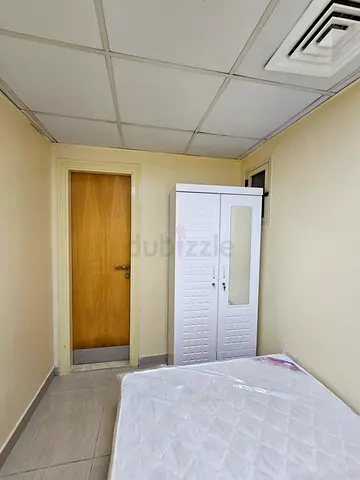 Ready to Move-in - Private Maids Room with Attached Bath 1 Gbps Internet - NO COMMISSION