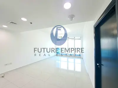 1-BR WITH FULL CANAL VIEW LAUNDRY ROOM