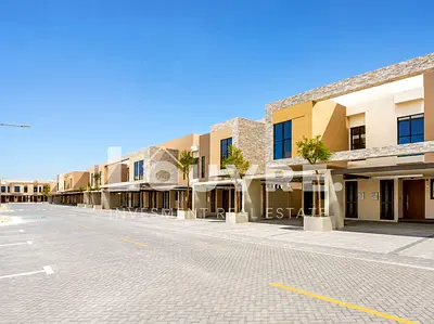 Corner | Roof Terrace | Spacious | Prime Location