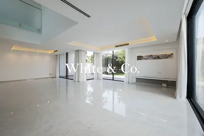 Vacant Now | Private Pool | 5 Bedrooms