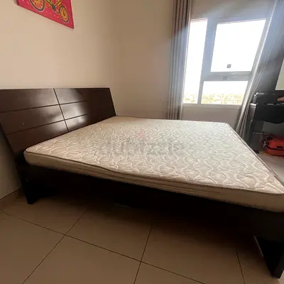 King size bed set