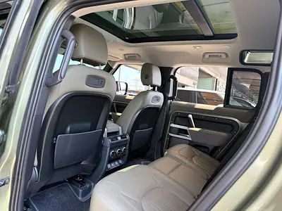 Land Rover Defender 110 SE P300, миниатюра 16