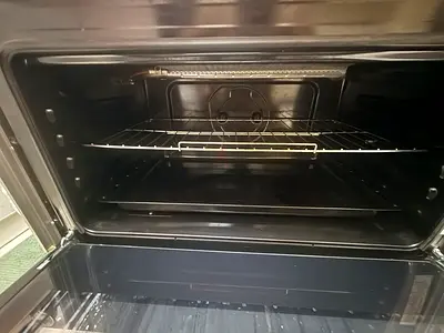 SIEMENS Brand Used Built-in Electric Oven in Good Working Condition