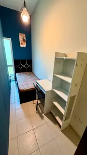 💁Furnished luxury Executive Partition Room Inside Master Bedroom + Window + Inbuilt Cabinet + Met