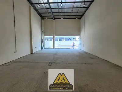 A unique opportunity to rent a shop in a vibrant commercial location on Amman Street, suitable for various business activities with easy access and ac