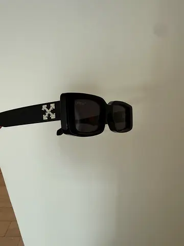 Off-White Black Square Sunglasses with Logo on Temple