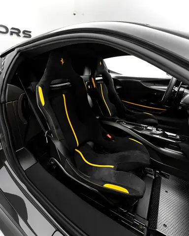 2024 Ferrari SF90 STRADALE — миниатюра 15