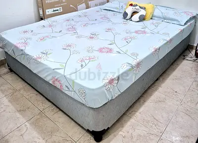 Queen size divan bed base with mattress — good condition