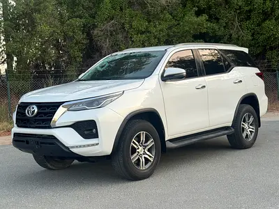2023 Toyota FORTUNER 照片 2