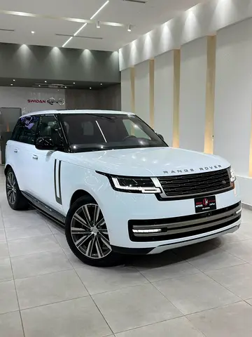 Range Rover HSE P530 4.4L V8,2023 Model, Gcc Specs, Under Dealer Warranty and Contract Service
