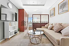 12 CHEQUES | Near Metro | Prime Location