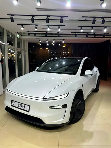 Tesla Model Y Standard 2025 GCC Specs
