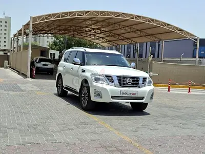 AED 2570/month | 2016 Nissan Patrol SE Platinum | GCC Specs | Ref#496204