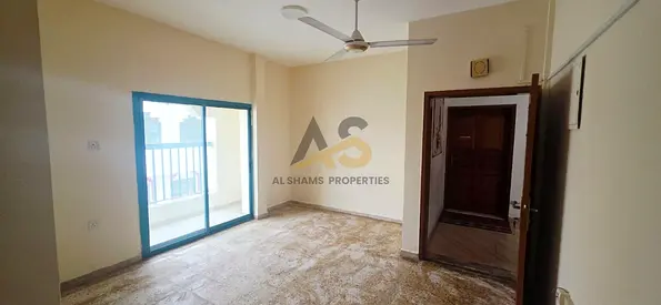 Spacious 1BHK With Balcony Huge size Prime location
