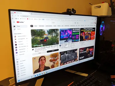 Alienware 240Hz Gaming Monitor 27 Inch Monitor with FHD (Full HD 1920 x 1080) Display, IPS Technolog