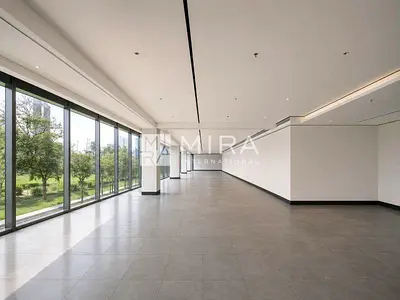 Commercial Space | Strategic Location | Oud Metha